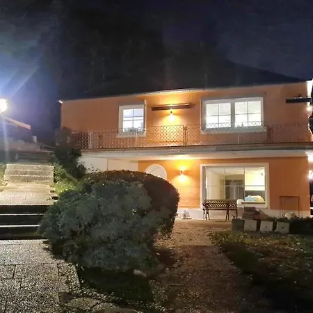 Midi-appartement Zum Gechillten Hirsch Eg * Traben-Trarbach